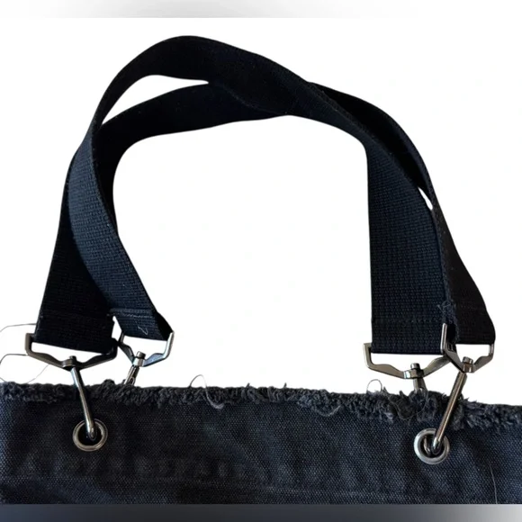 BCBG Max Azria High End Black Canvas Shoulder Bag Beach Surf Tote NICE - Picture 2 of 8